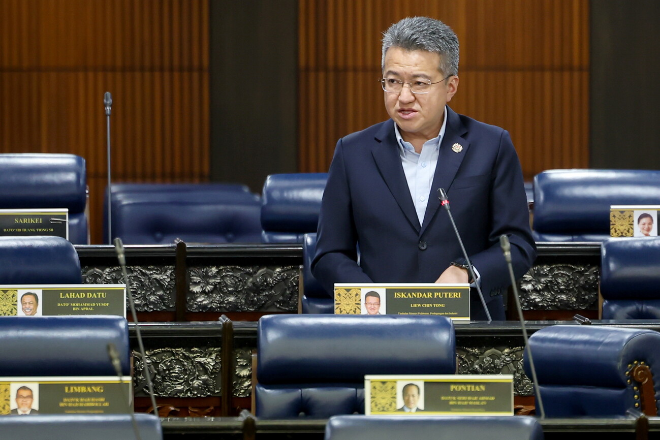 刘镇东:确立4战略核心 1.7亿充东盟主席国开支